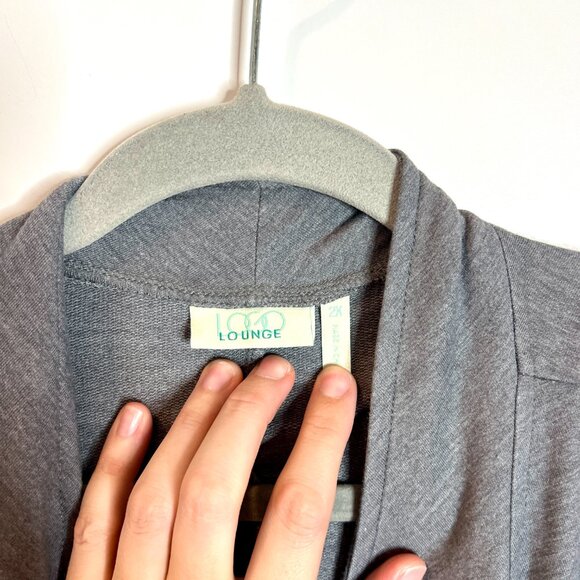LOGO Lounge Gray Faux Suede Panel Waterfall Open Chunky Cardigan Shawl Size 2X - Picture 2 of 5